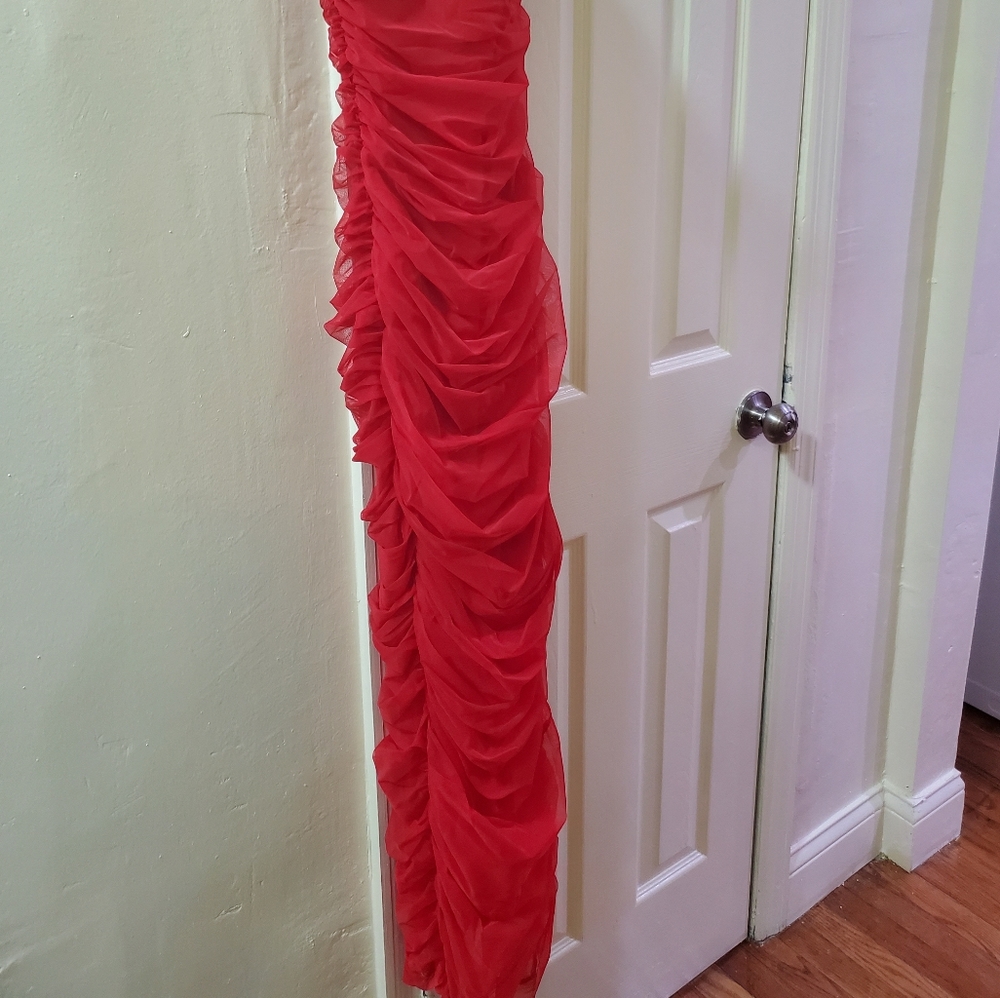 Dress - Picture 4 of 5